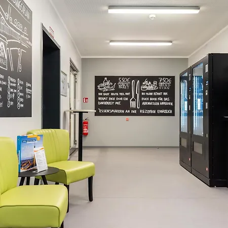 Jugendherberge Potsdam *