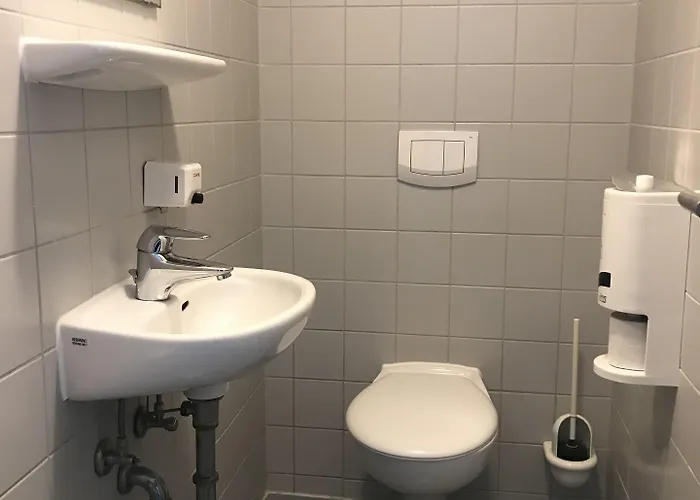 Jugendherberge Potsdam * Потсдам